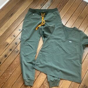 Figs moss medium Catarina and medium tall Zamora